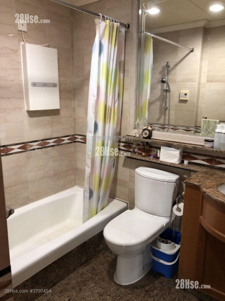 Castello Sell 2 Bedrooms , 1 Bathroom 547 ft²