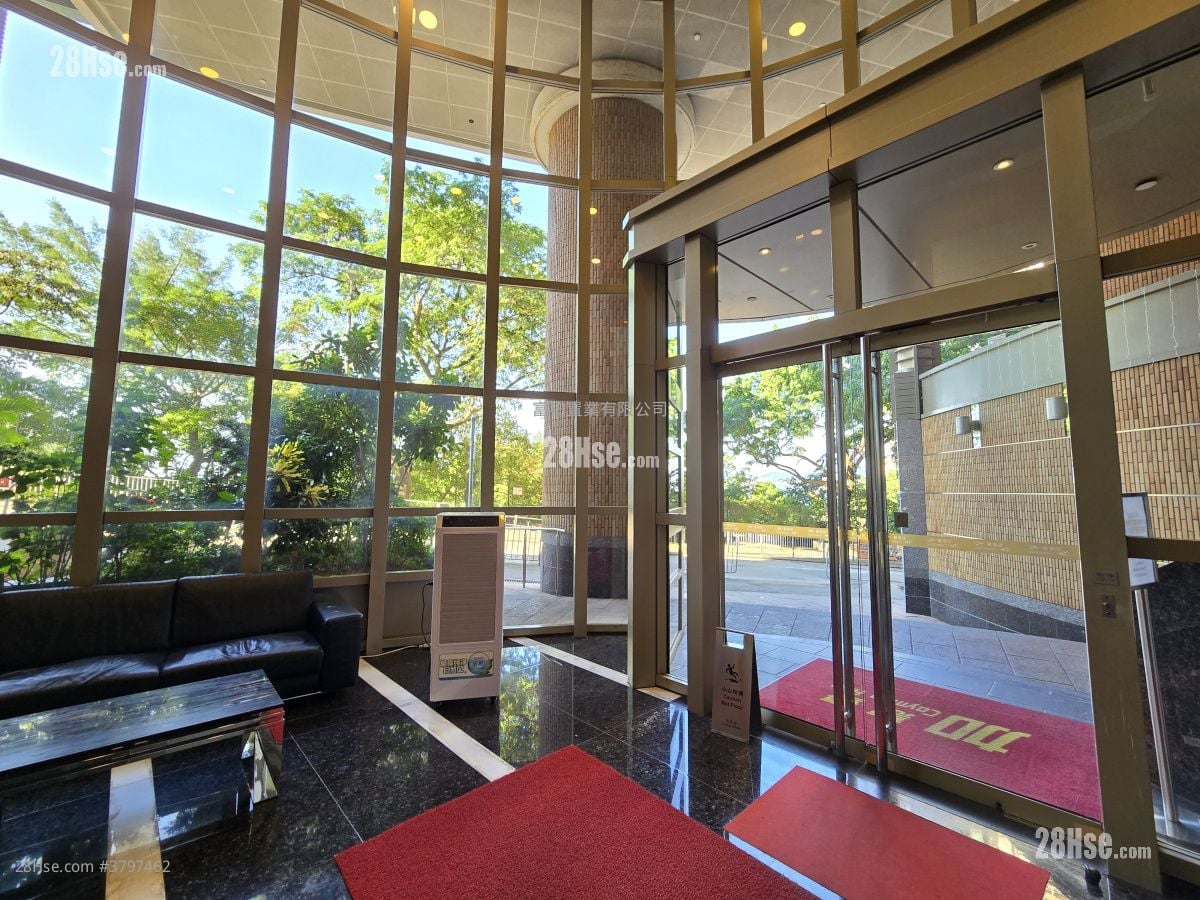 Cayman Rise Sell 3 Bedrooms , 2 Bathrooms 633 ft²