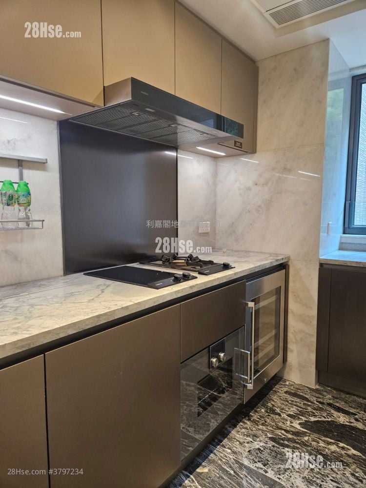 名日九肚山 售盘 3 房 , 1 浴室 755 平方尺