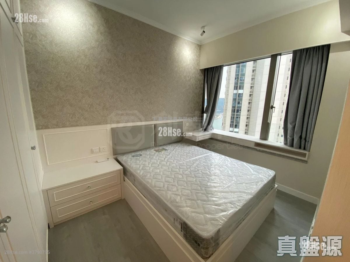 Ocean Pride Sell 3 Bedrooms , 2 Bathrooms 773 ft²