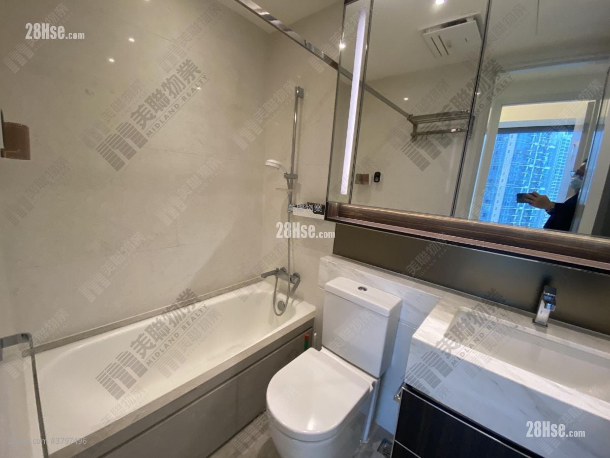 Oasis Kai Tak 售盘 2 房 , 1 浴室 451 平方尺