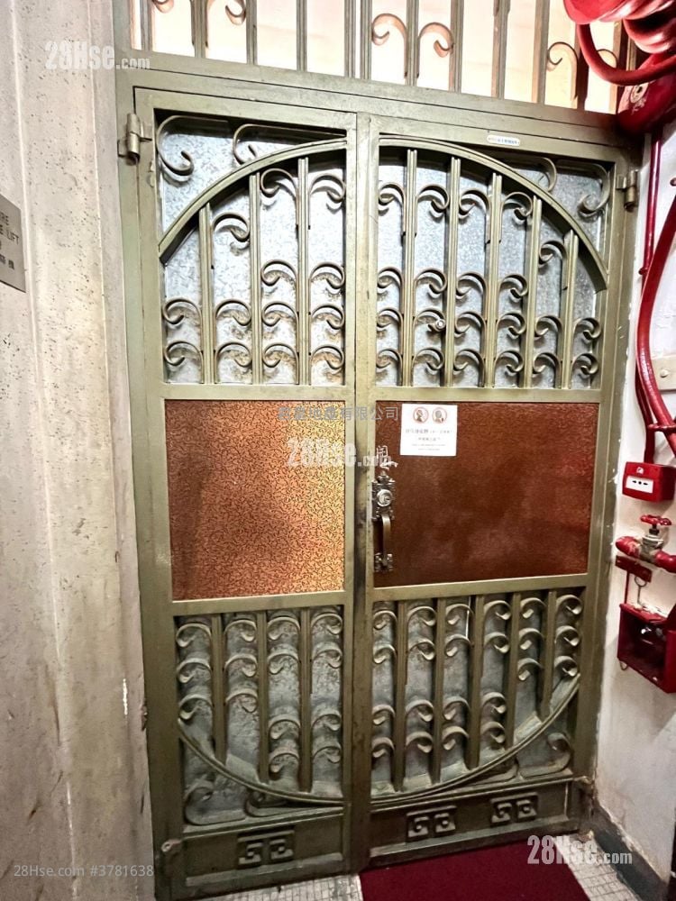 华美楼 租盘 开放式间隔 , 1 浴室 150 平方尺