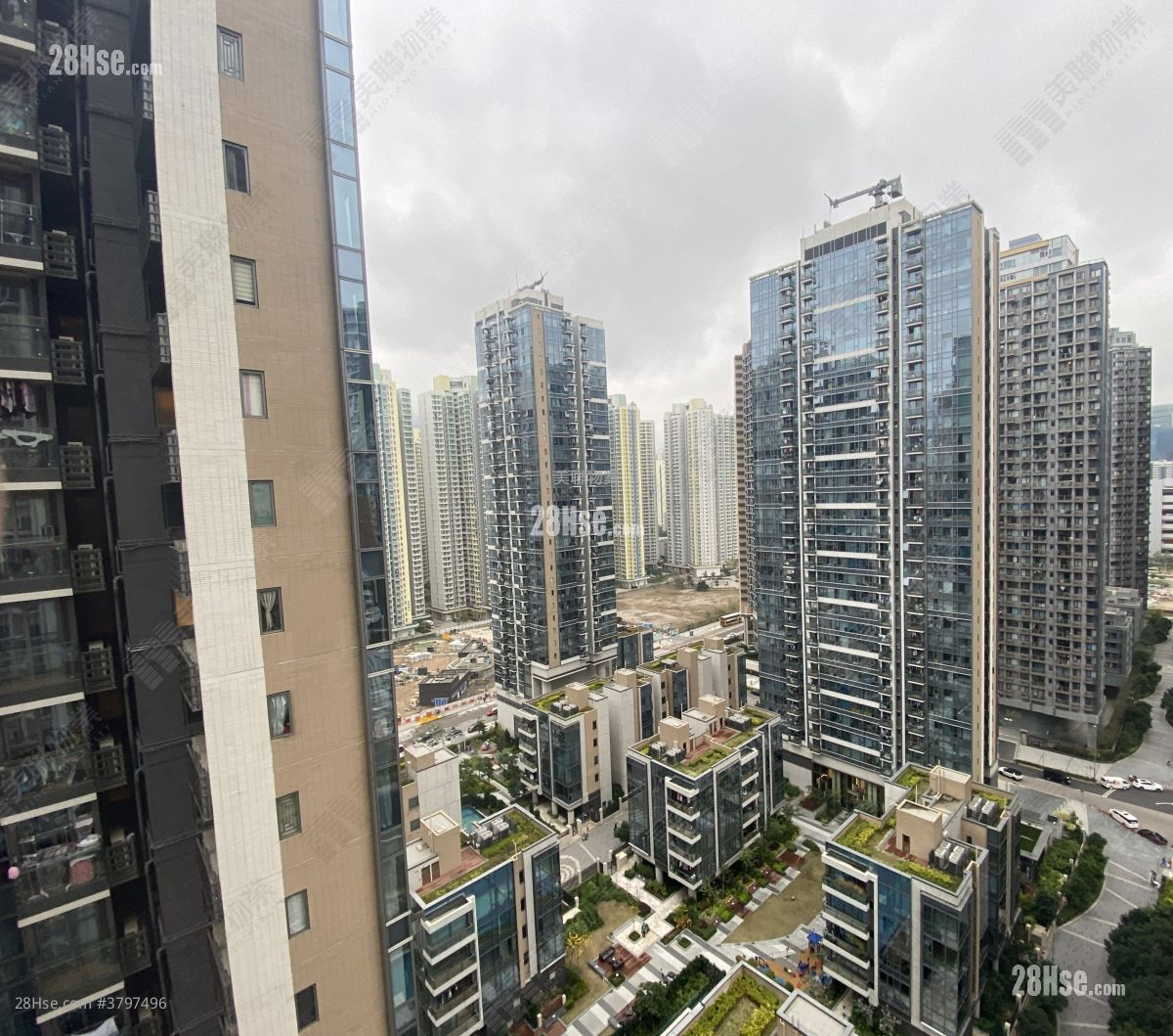 Oasis Kai Tak 售盘 2 房 , 1 浴室 451 平方尺