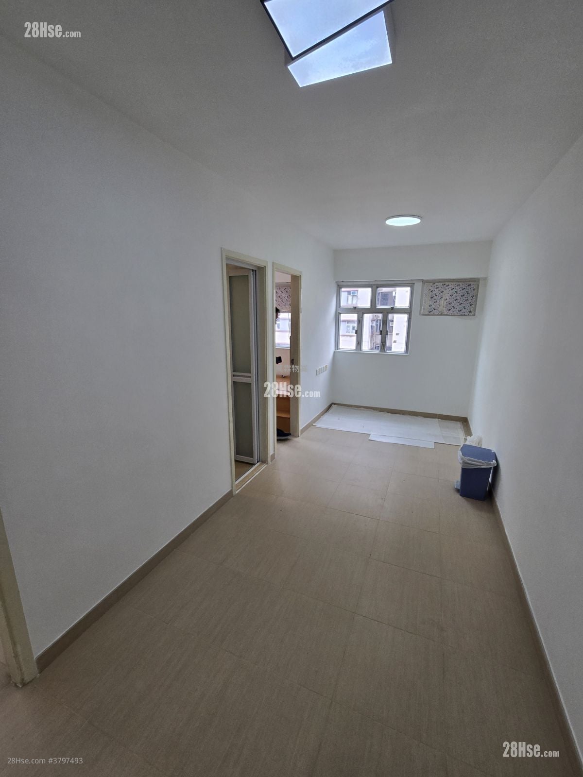 德民大厦 租盘 2 房 , 1 浴室 321 平方尺