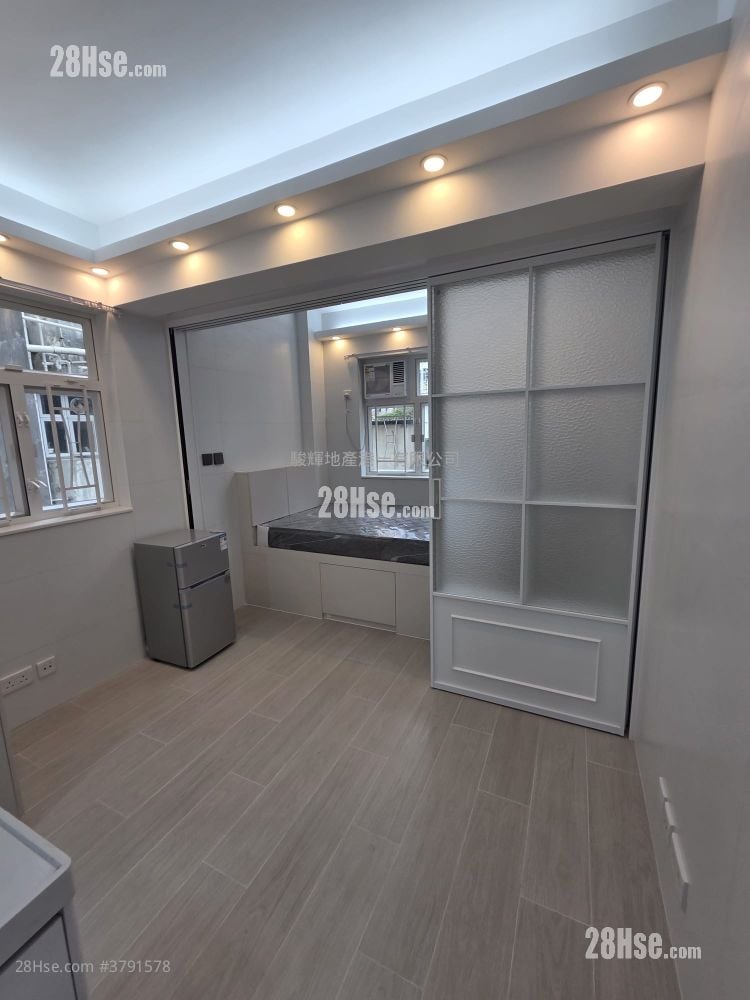 四海大厦 租盘 1 房 , 1 浴室 200 平方尺