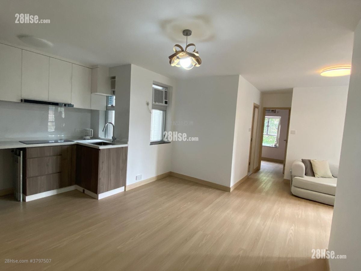 Academic Terrace Sell 2 Bedrooms , 1 Bathroom 531 ft²