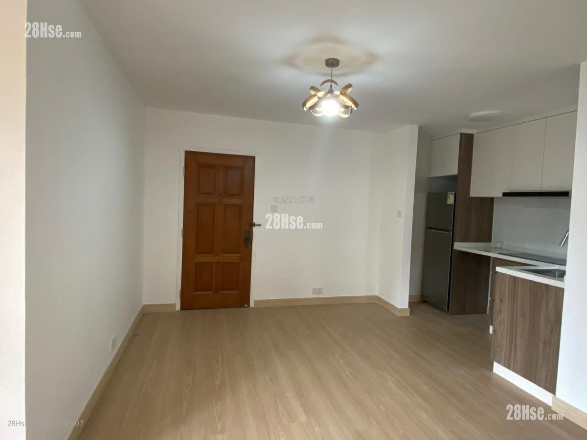 Academic Terrace Sell 2 Bedrooms , 1 Bathroom 531 ft²