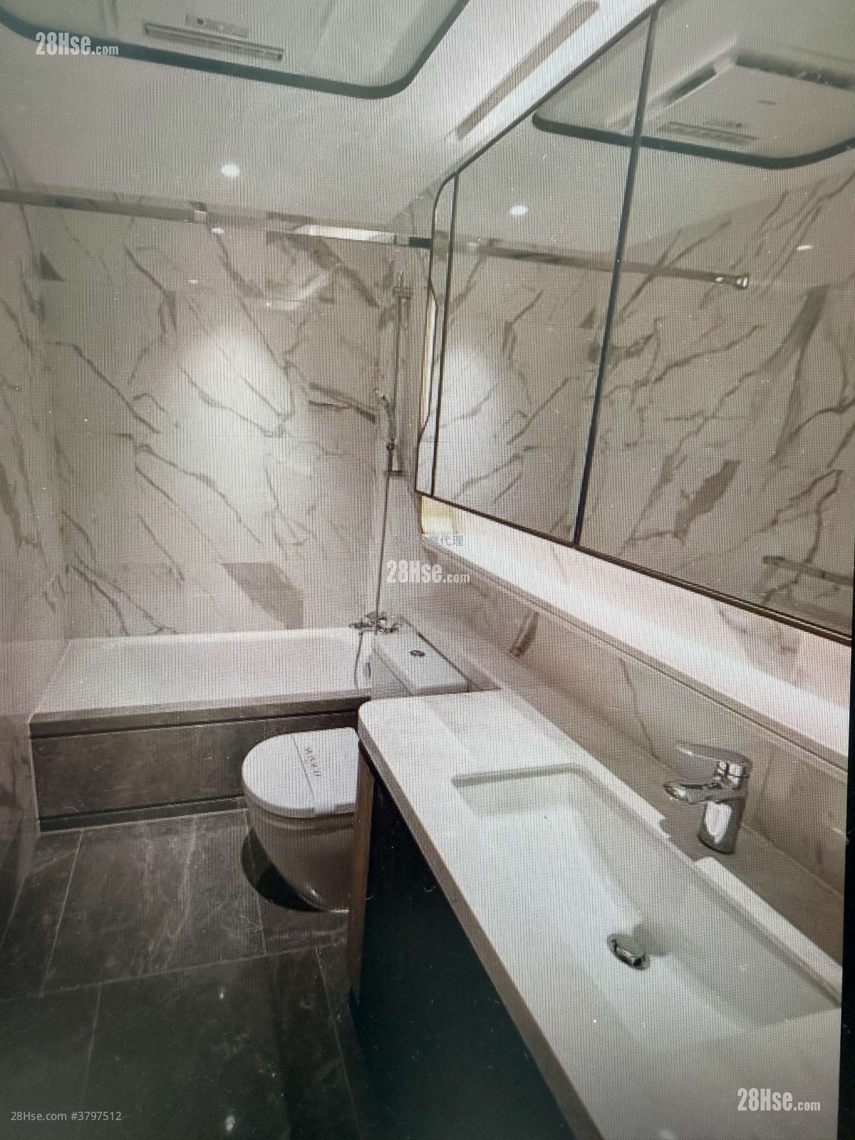 Monaco Sell 4 Bedrooms , 4 Bathrooms 1,543 ft²