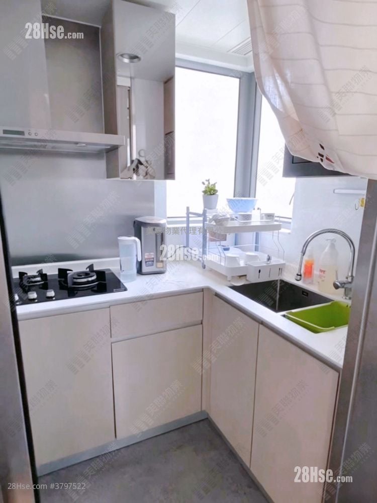 The Beaumount Sell 2 Bedrooms , 1 Bathroom 499 ft²