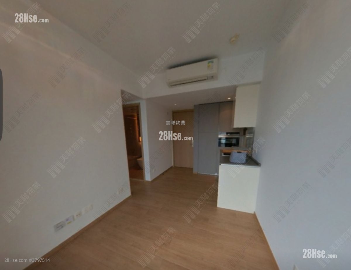 Lp6 Sell 2 Bedrooms 425 ft²