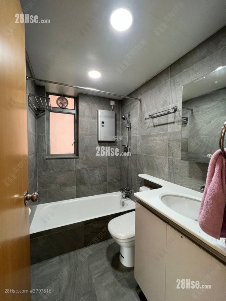 Tierra Verde Rental 3 Bedrooms , 2 Bathrooms 761 ft²