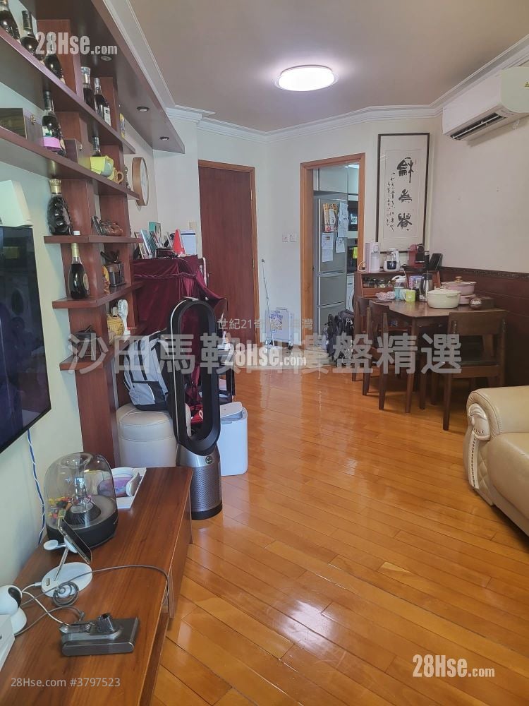 Vista Paradiso Sell 3 Bedrooms , 2 Bathrooms 733 ft²