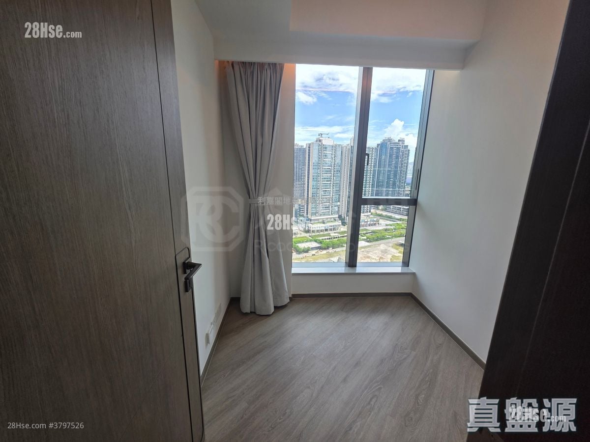 Cullinan Sky Sell 2 Bedrooms 443 ft²