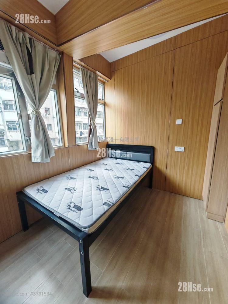 Nam Fung Mansion Rental Studio , 1 Bathroom 160 ft²