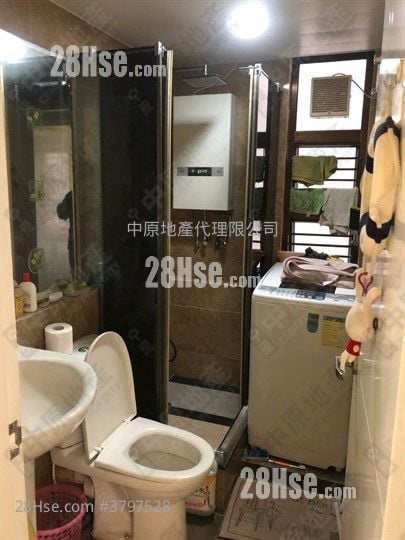 富豪花园 售盘 3 房 , 1 浴室 560 平方尺