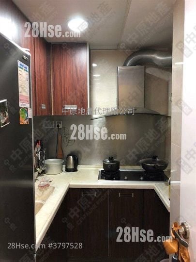 富豪花园 售盘 3 房 , 1 浴室 560 平方尺