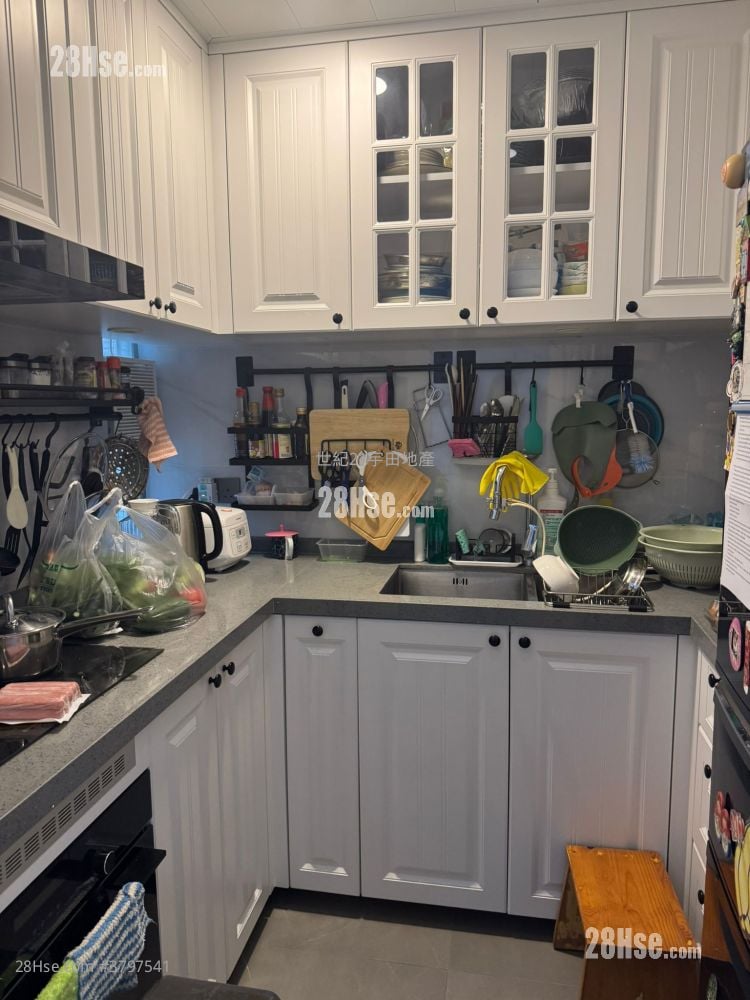 Serenity Villa Sell 3 Bedrooms , 1 Bathroom