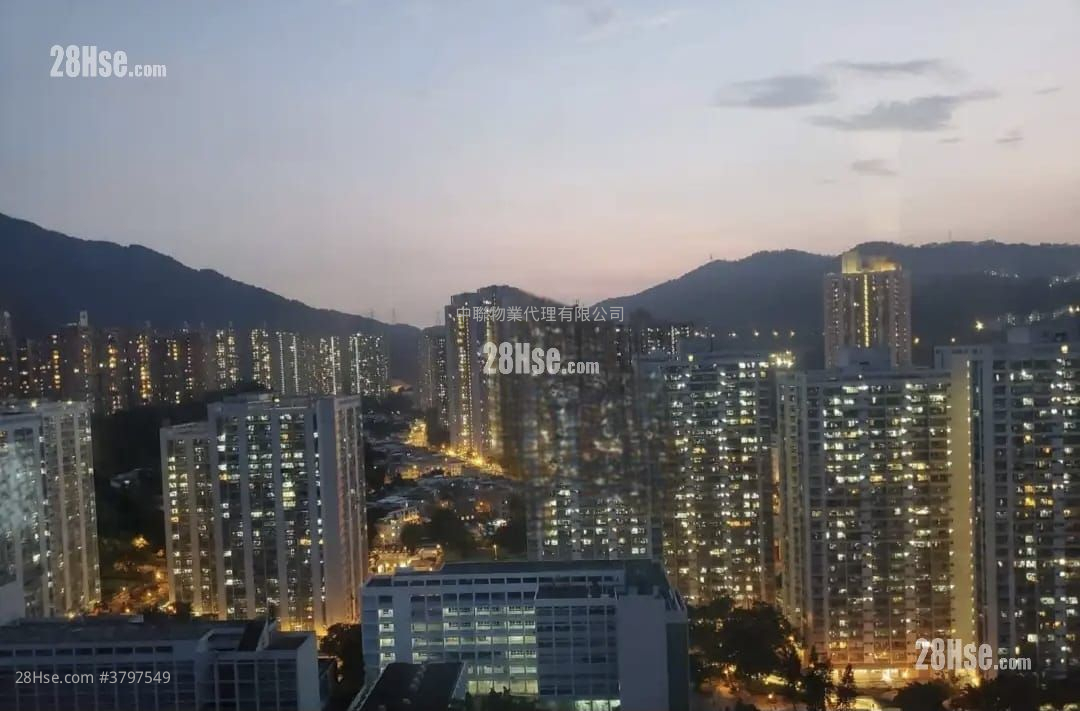 King Tin Court Sell 2 Bedrooms , 1 Bathroom 467 ft²