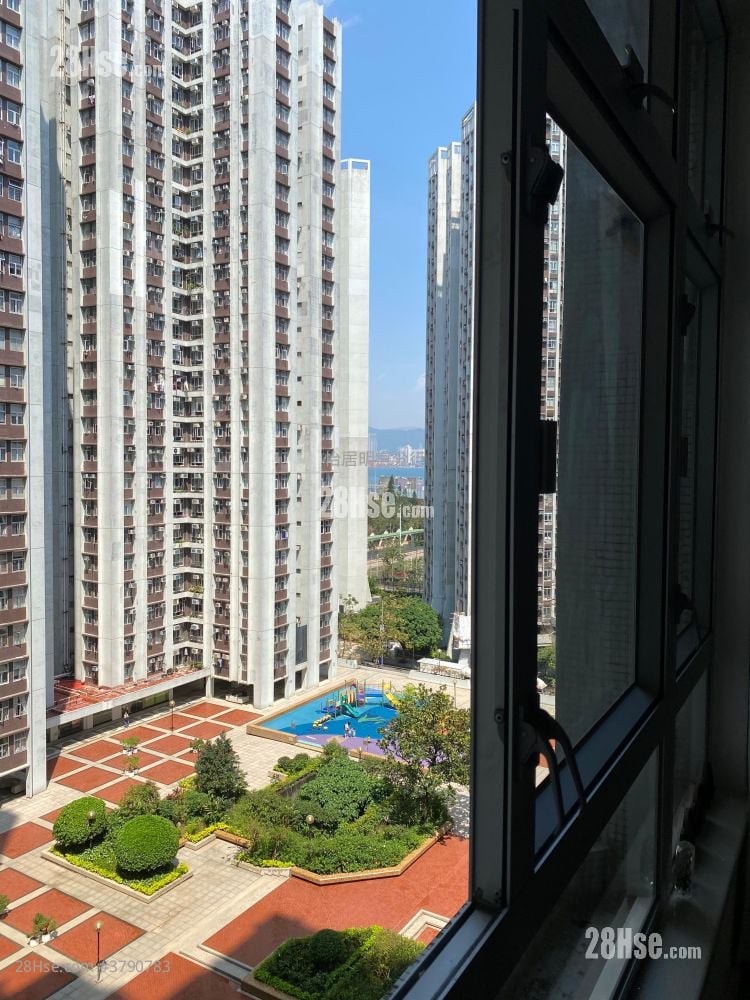 太古城 售盘 2 房 , 1 浴室 702 平方尺