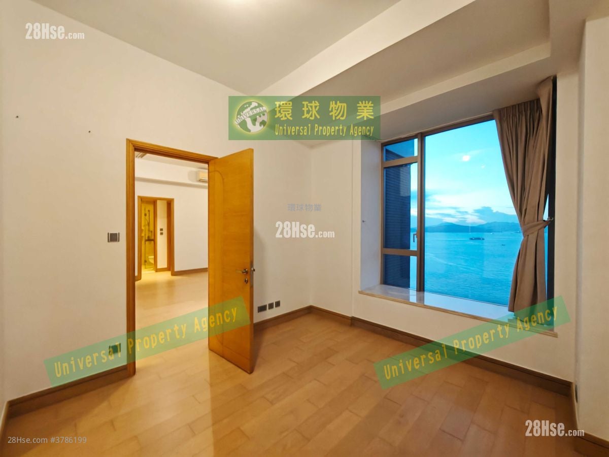 Cadogan Rental 2 Bedrooms , 3 Bathrooms 720 ft²