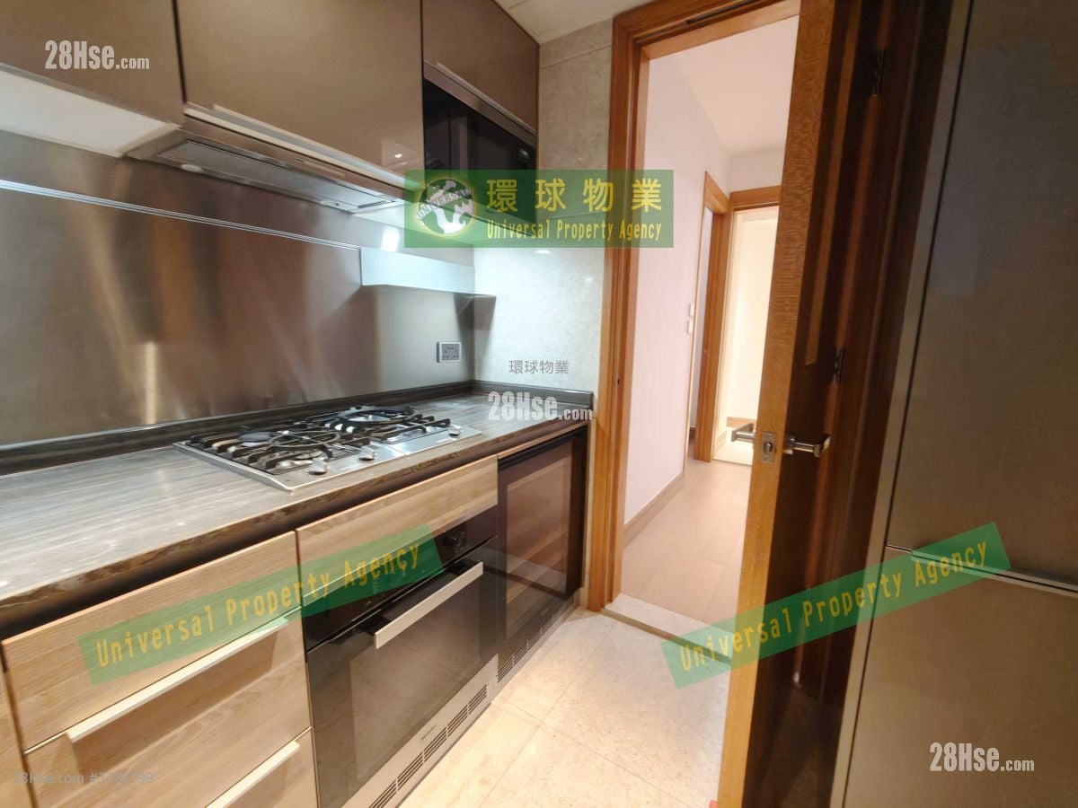 Cadogan Rental 2 Bedrooms , 3 Bathrooms 720 ft²