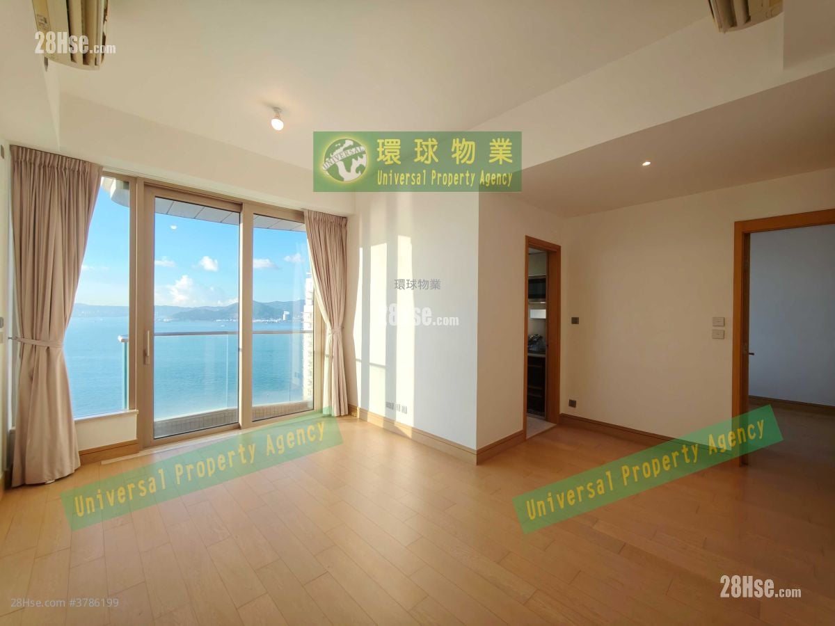 Cadogan Rental 2 Bedrooms , 3 Bathrooms 720 ft²