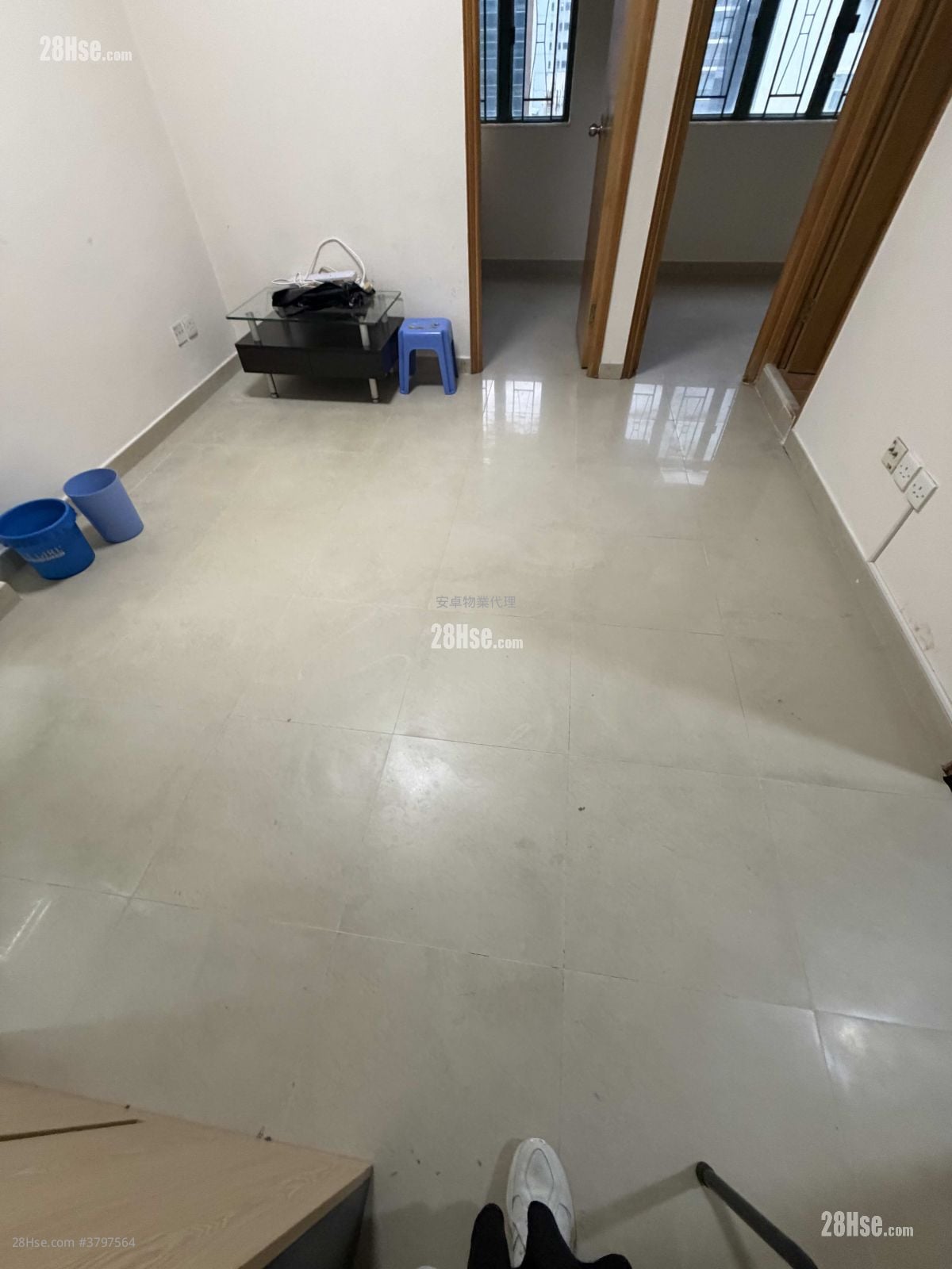 祥发大厦 租盘 2 房 , 1 浴室 334 平方尺