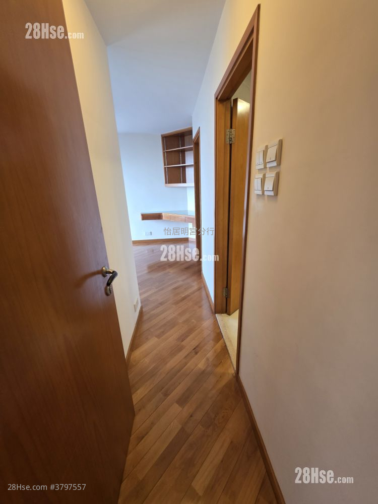 Taikoo Shing Sell 4 Bedrooms , 2 Bathrooms 1,114 ft²