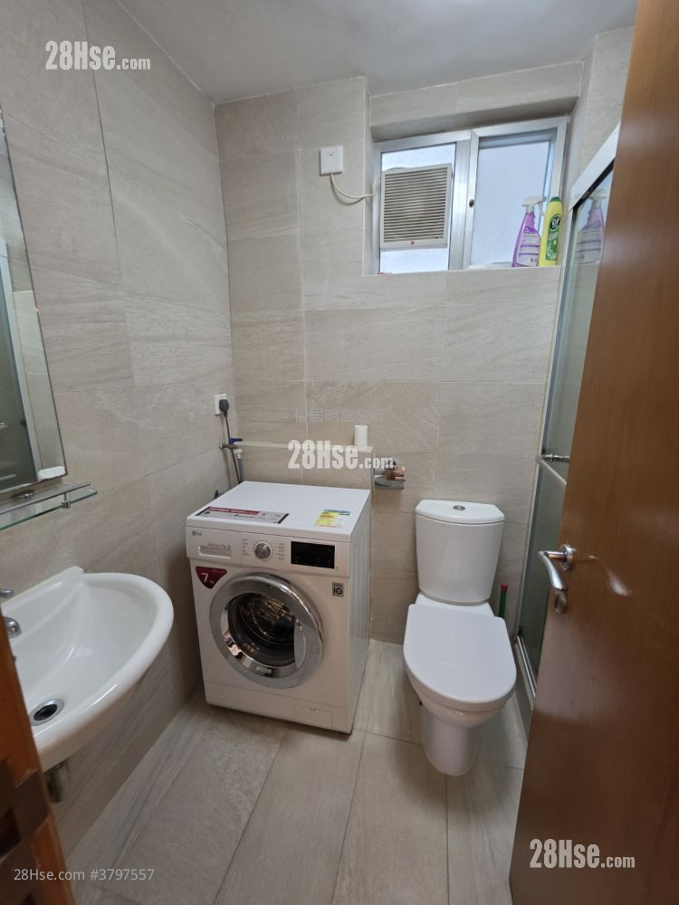 Taikoo Shing Sell 4 Bedrooms , 2 Bathrooms 1,114 ft²