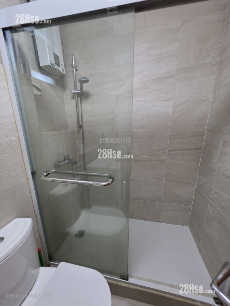 Taikoo Shing Sell 4 Bedrooms , 2 Bathrooms 1,114 ft²