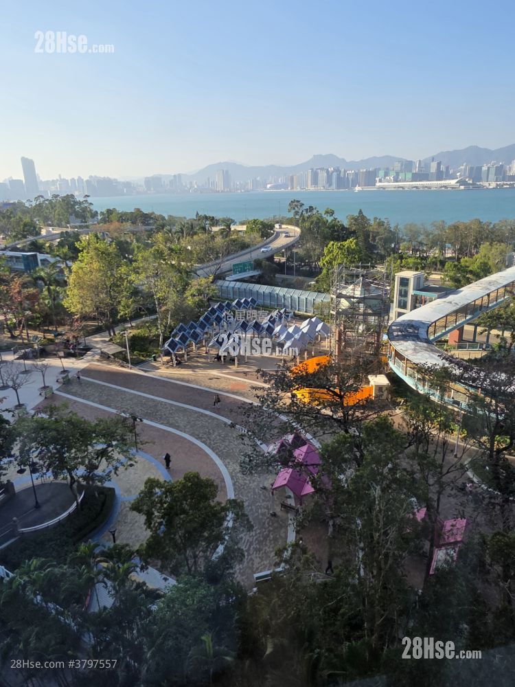 Taikoo Shing Sell 4 Bedrooms , 2 Bathrooms 1,114 ft²