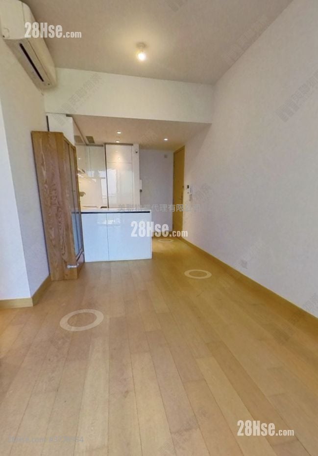 Marini Sell 3 Bedrooms 598 ft²