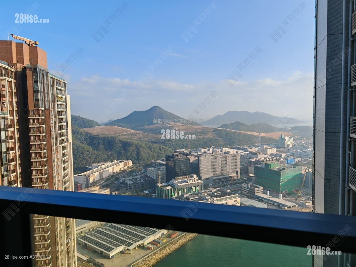 Marini Sell 3 Bedrooms 598 ft²