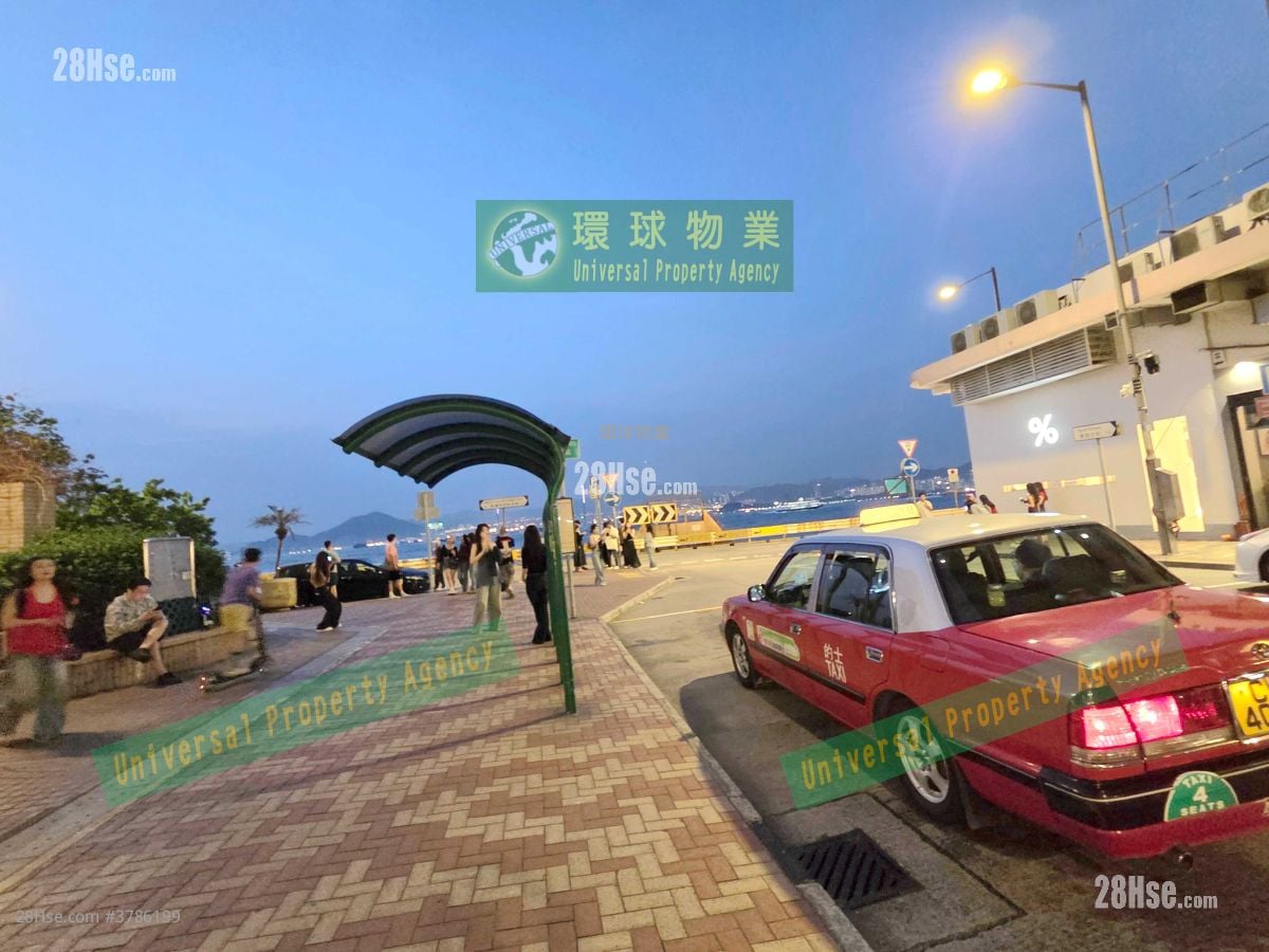 Cadogan Rental 2 Bedrooms , 3 Bathrooms 720 ft²