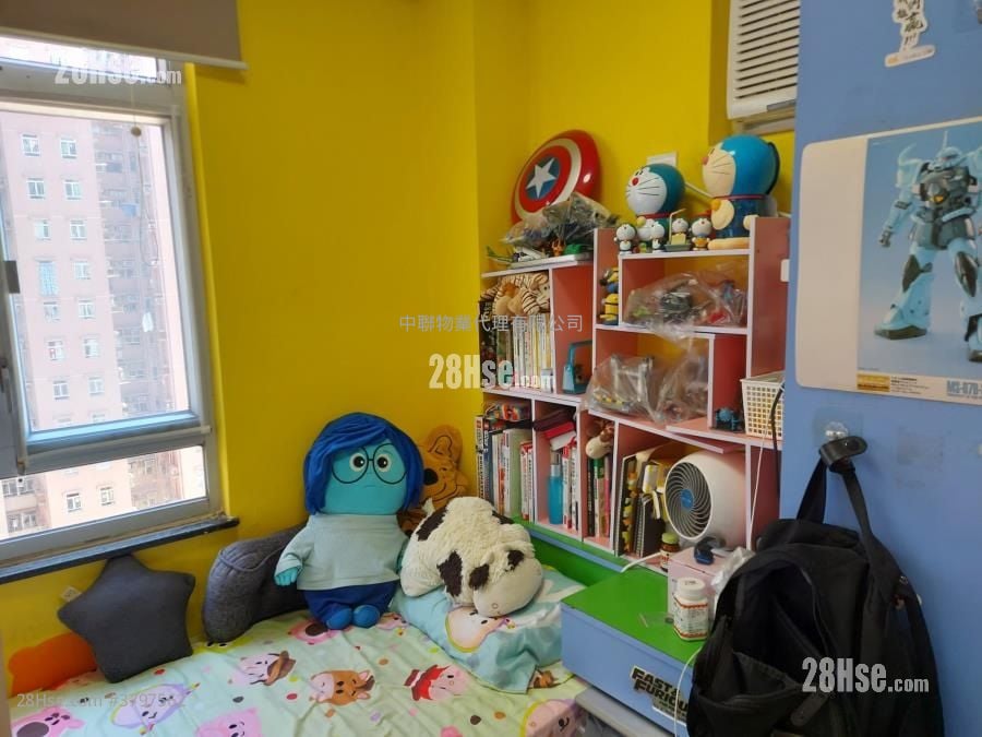 云叠花园 售盘 3 房 , 1 浴室 593 平方尺