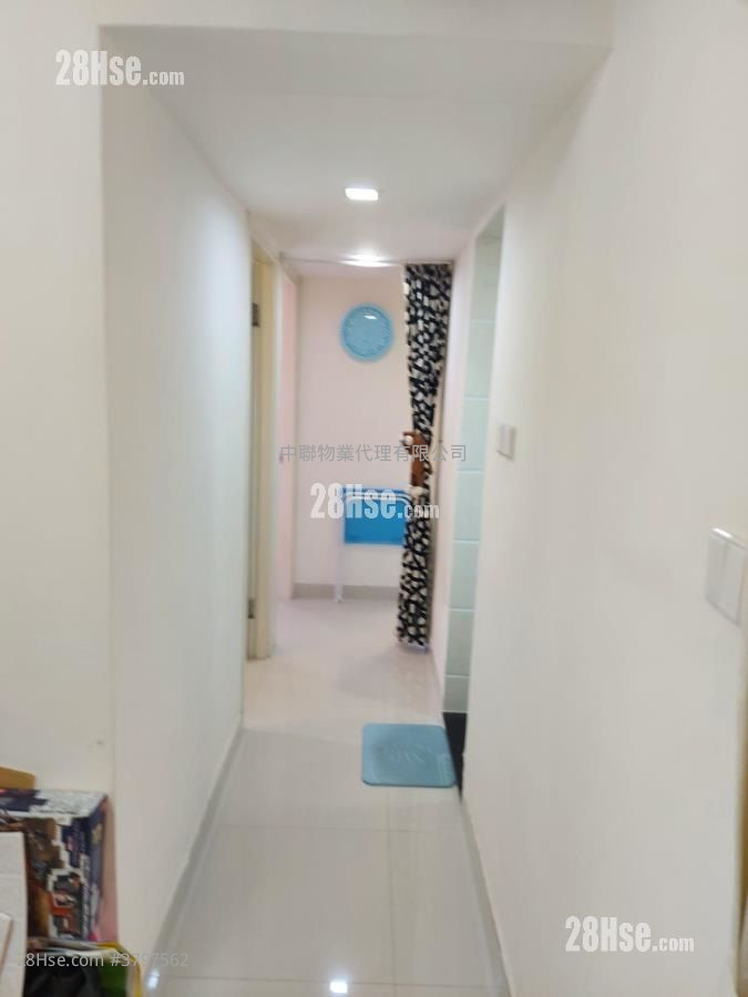 云叠花园 售盘 3 房 , 1 浴室 593 平方尺