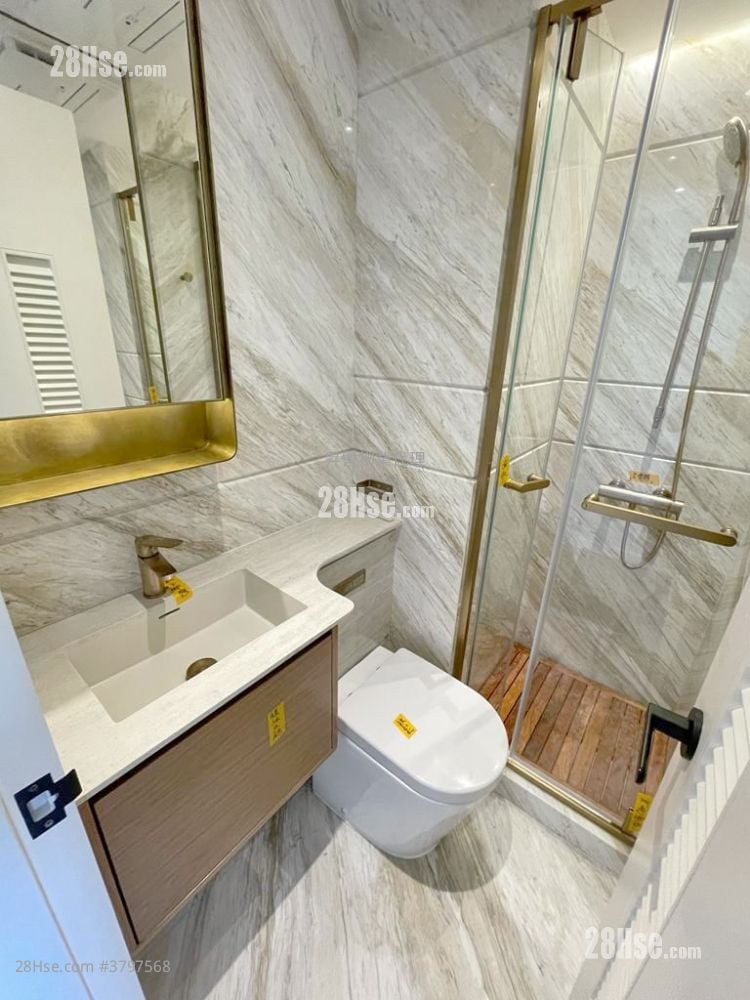 Mangrove Sell Studio , 1 Bathroom 186 ft²