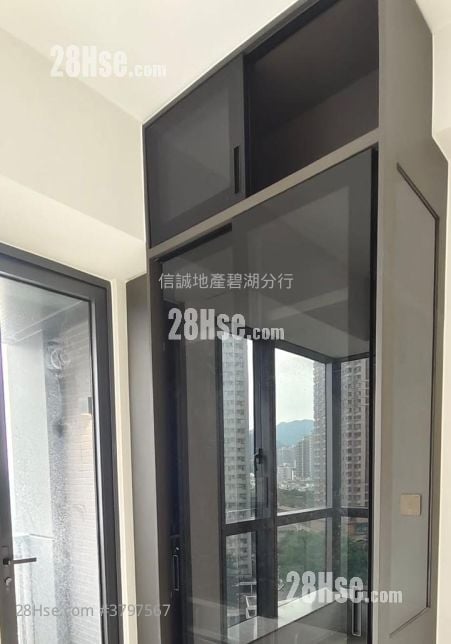 One Innovale 租盘 2 房 , 1 浴室 434 平方尺