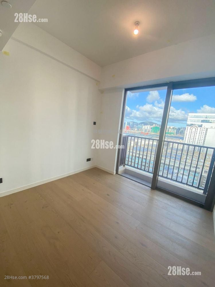 Mangrove Sell Studio , 1 Bathroom 186 ft²