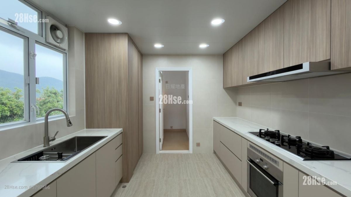 壁如花园 租盘 4 房 , 2 浴室 1,724 平方尺