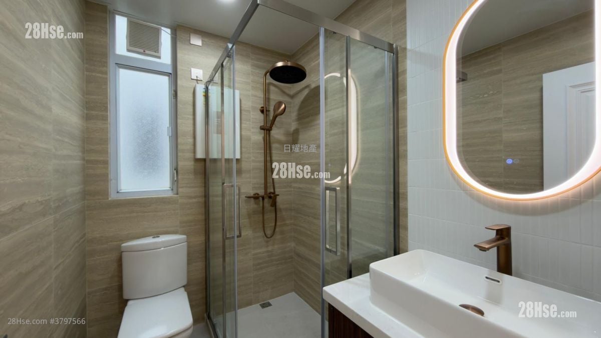 壁如花园 租盘 4 房 , 2 浴室 1,724 平方尺