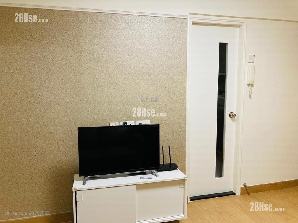 Greenfield Garden Sell 2 Bedrooms , 1 Bathroom 383 ft²