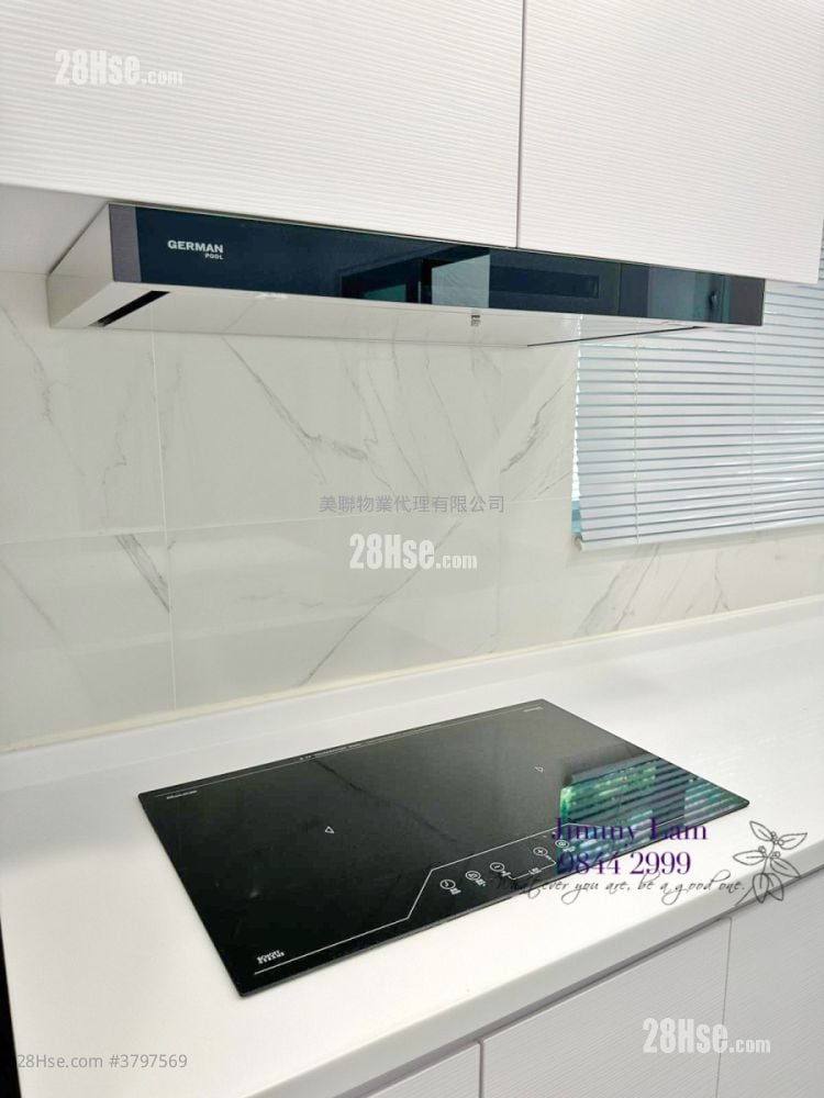 夏威夷豪园 售盘 3 房 , 3 浴室 1,037 平方尺