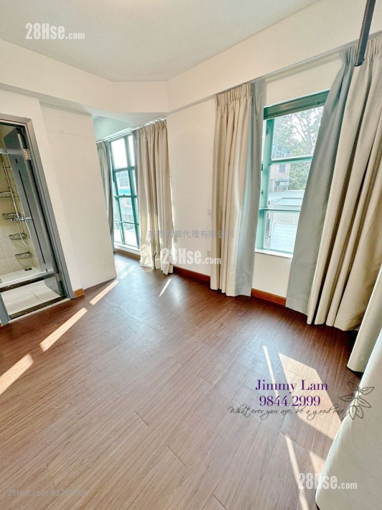 夏威夷豪园 售盘 3 房 , 3 浴室 1,037 平方尺