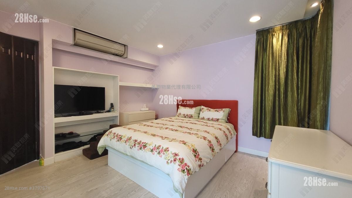 海锦花园 售盘 5+ 房 , 3 浴室 1,320 平方尺