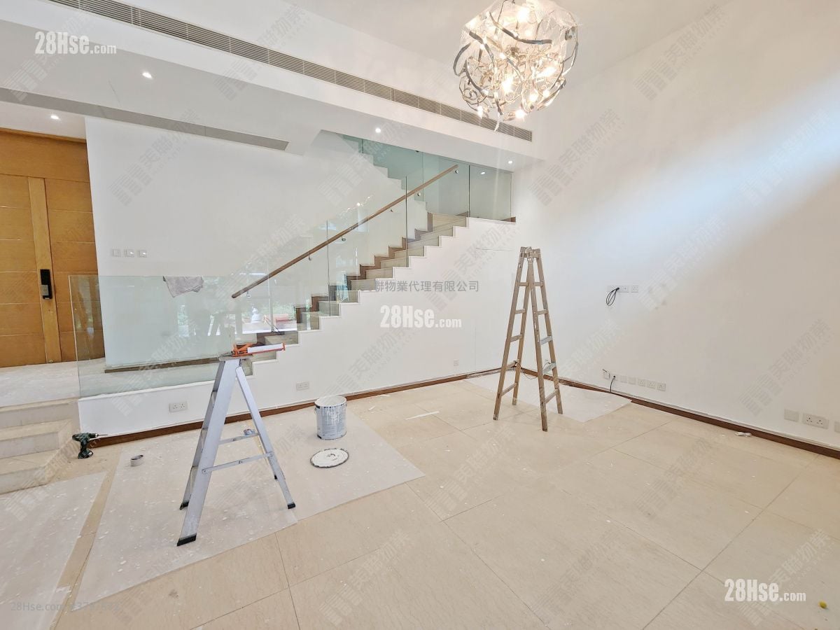 葡萄园 售盘 4 房 , 4 浴室 2,150 平方尺