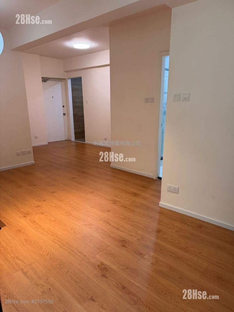 乐声大厦 售盘 1 房 390 平方尺