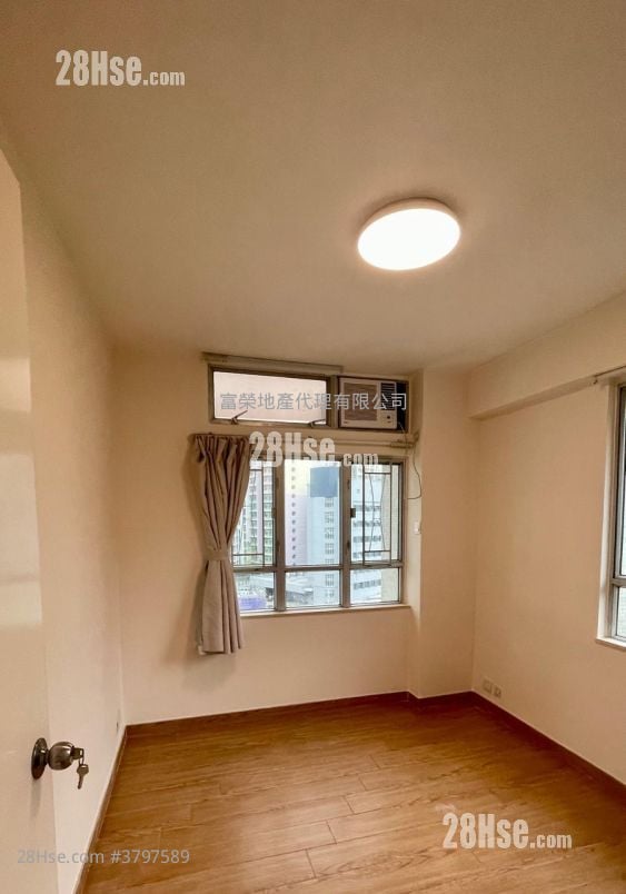 Whampoa Garden Rental 3 Bedrooms , 1 Bathroom 607 ft²