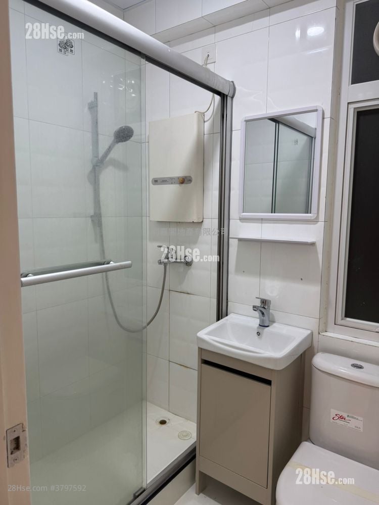 乐声大厦 售盘 1 房 390 平方尺