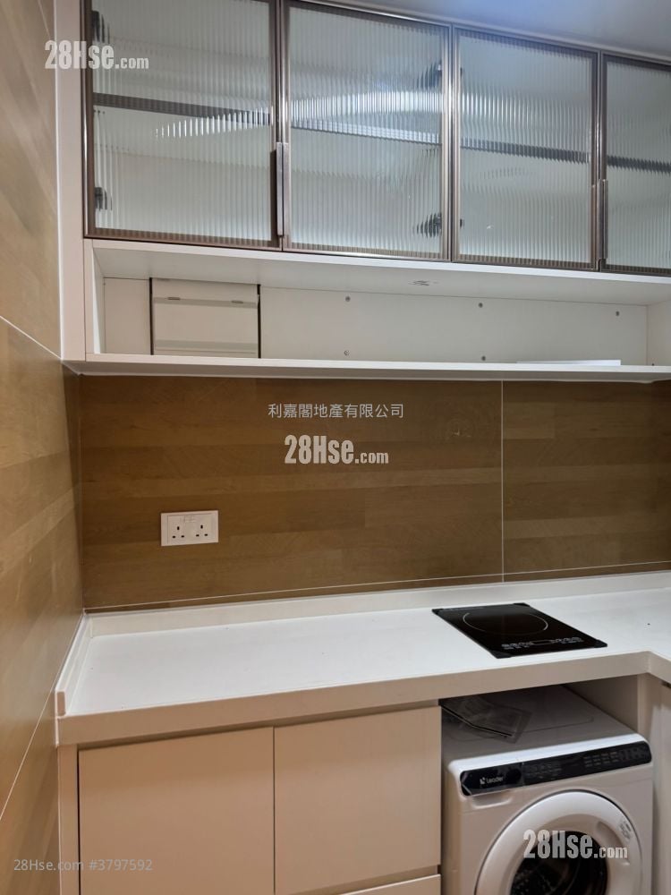 乐声大厦 售盘 1 房 390 平方尺